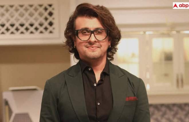 Sonu Nigam revealed that he had enjoyed a SAV back spam while performing live live