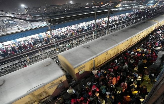 New Delhi Railway Stamped Hugs Crowds Before 7pm Stamped RPF -CRPF Warned – My Uzala Hindi News Live